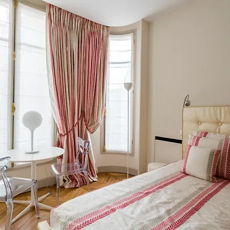 Appartamento Trocadéro, Eiffel Tower, Luxury For 8p *