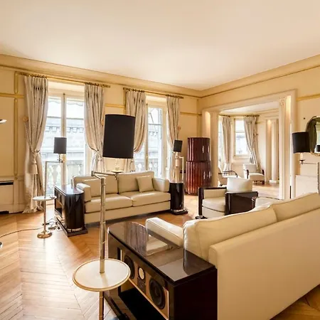 W Trocadero, Eiffel Tower, Luxury For 8p Apartment *